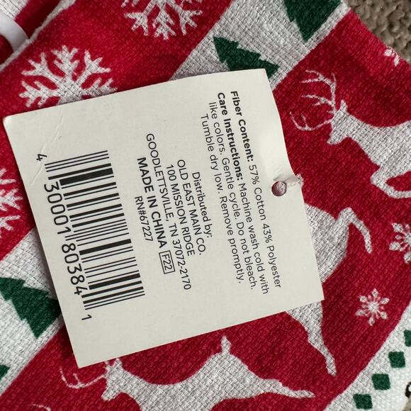 LOT of 2 NWT Merry Christmas Kitchen Hand Towels Cotton & Polyester Blend - Picture 6 of 6